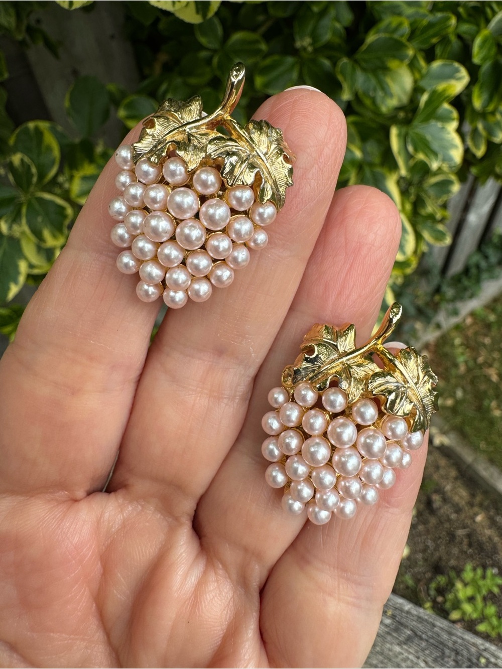 Vintage Gold and Pink Pearl Grape Cluster Clip On Earrings - Women Jewelry